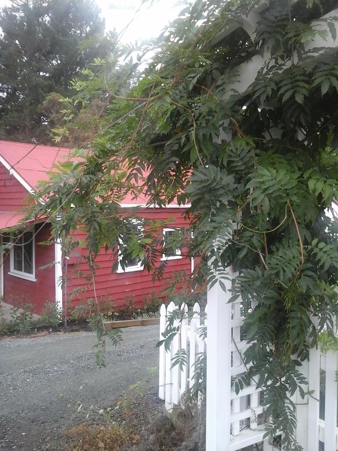 The Old Post Office Guesthouse B&B Paparoa 외부 사진