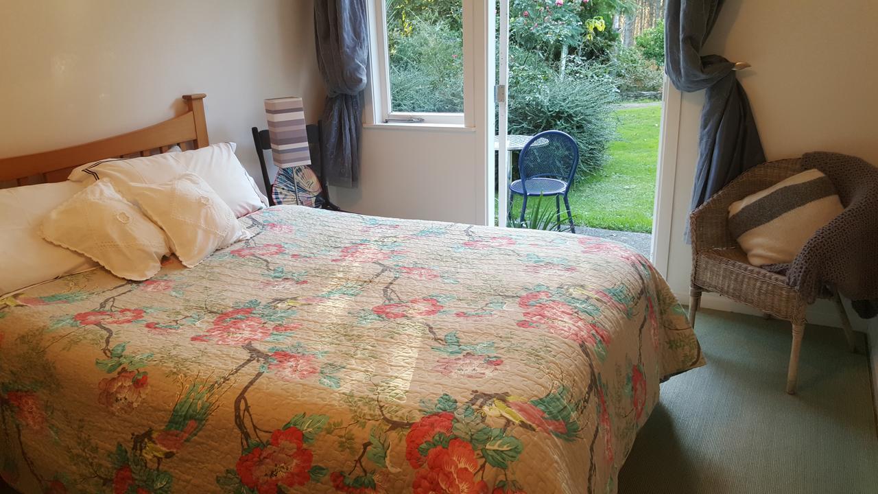 The Old Post Office Guesthouse B&B Paparoa 외부 사진